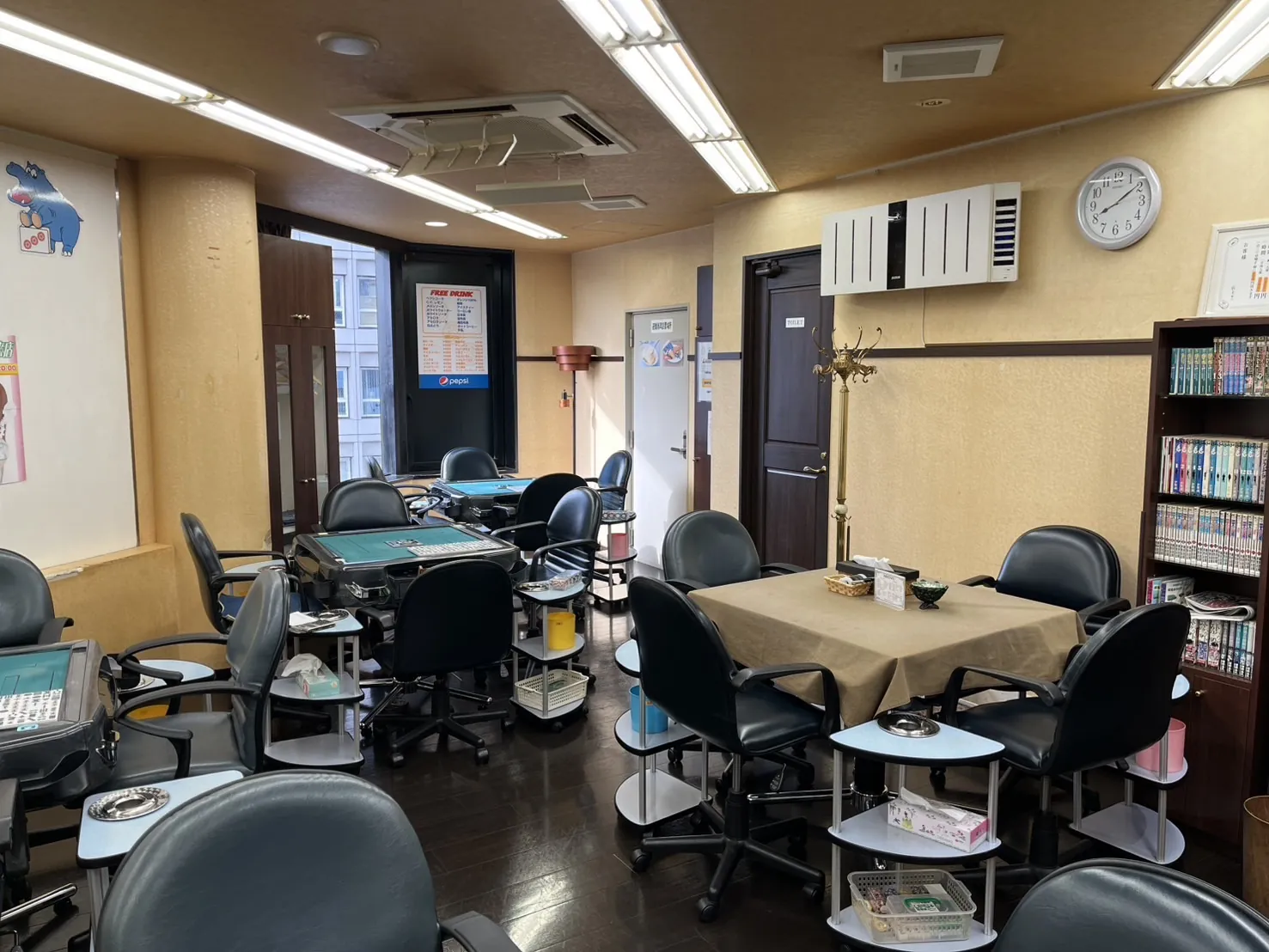 JAM 梅田店の店内